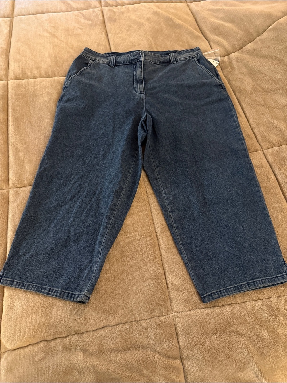 Karen Scott Dark Blue Denim Capris